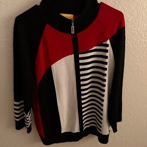 St. John’s Sweater Size Large